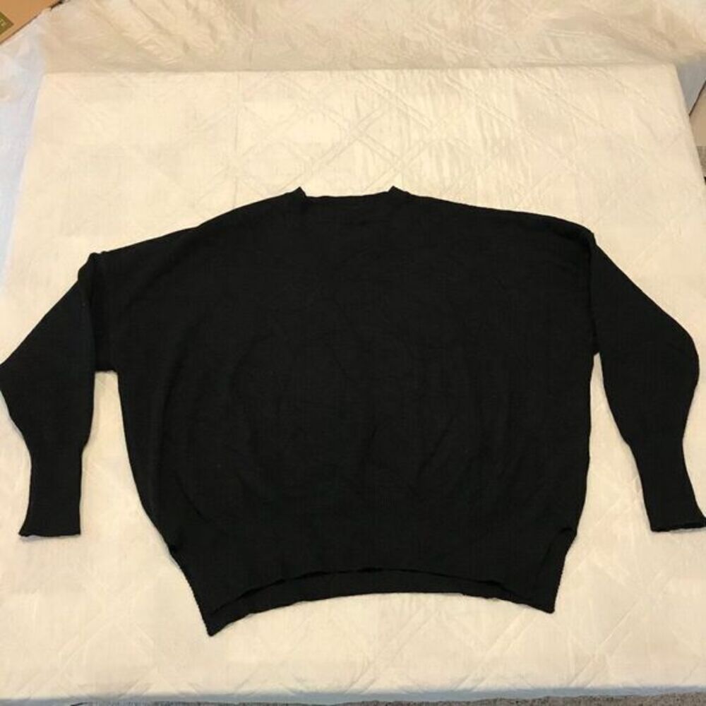 boohoo‎ black OverSized sweater S/M pit to pit 32"